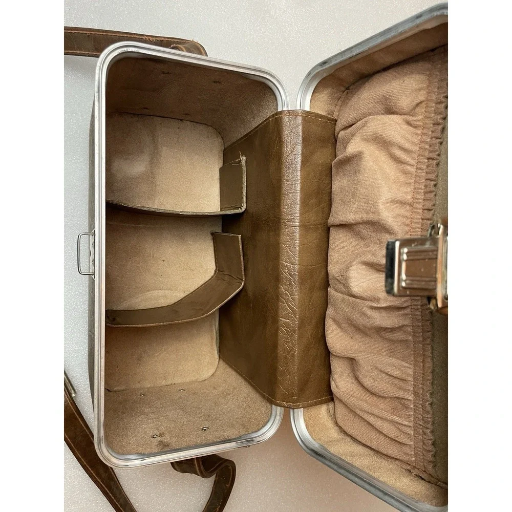 Vintage Hard Shell Camera SLR Bag 12